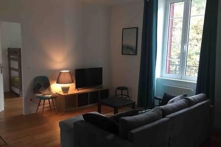 Magnifique Et Lumineux Appartement Au Coeur Du Sancy Saint-Nectaire Exteriér fotografie