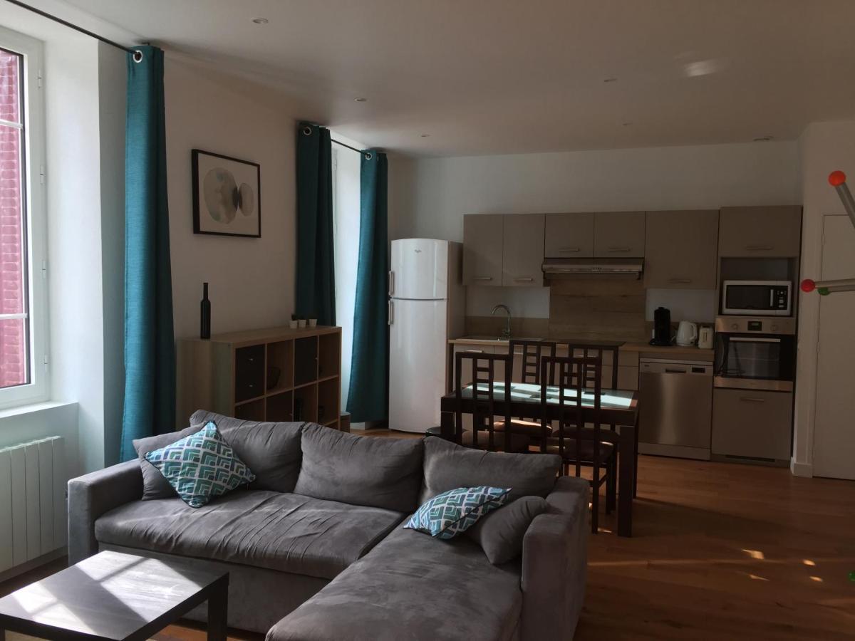 Magnifique Et Lumineux Appartement Au Coeur Du Sancy Saint-Nectaire Exteriér fotografie